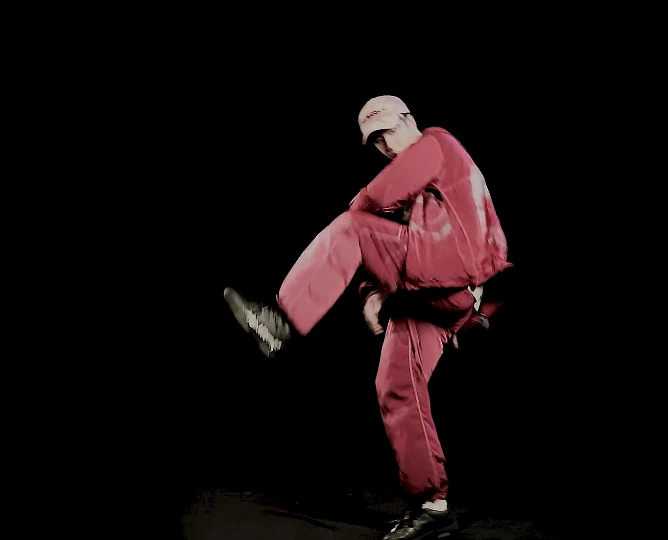 王一博回眸杀蓝湛,王一博跳舞杀马特