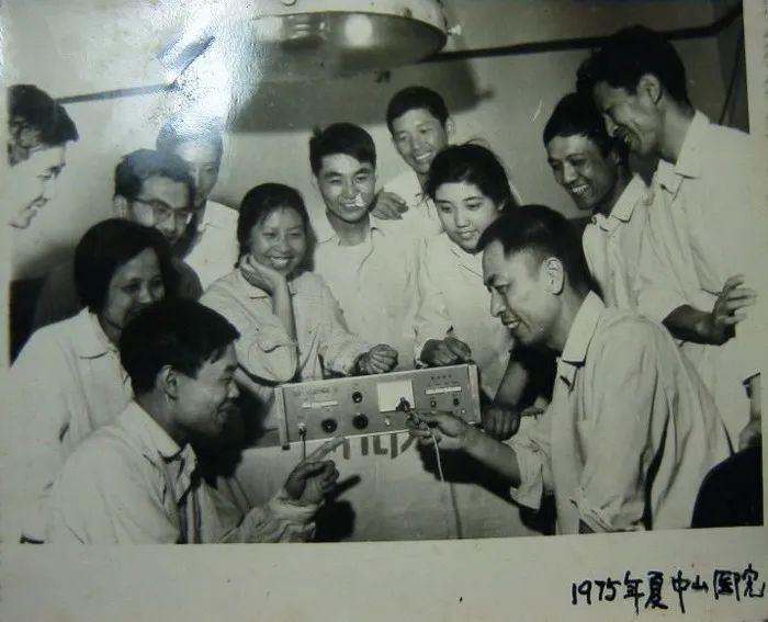 上海理工大学院士王威琪,悼念王威