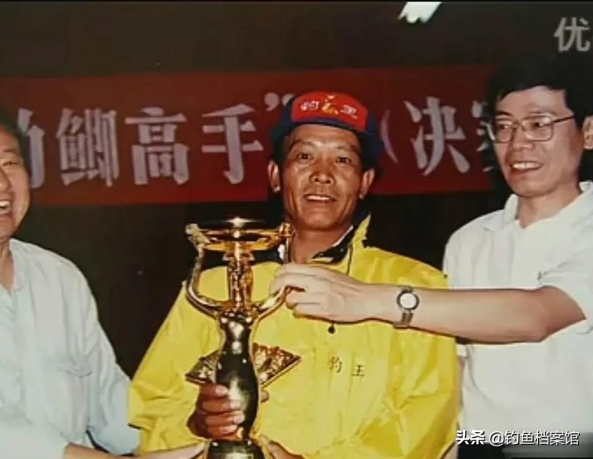 钓鱼界的泰山北斗,老鬼易哲钓鱼水平