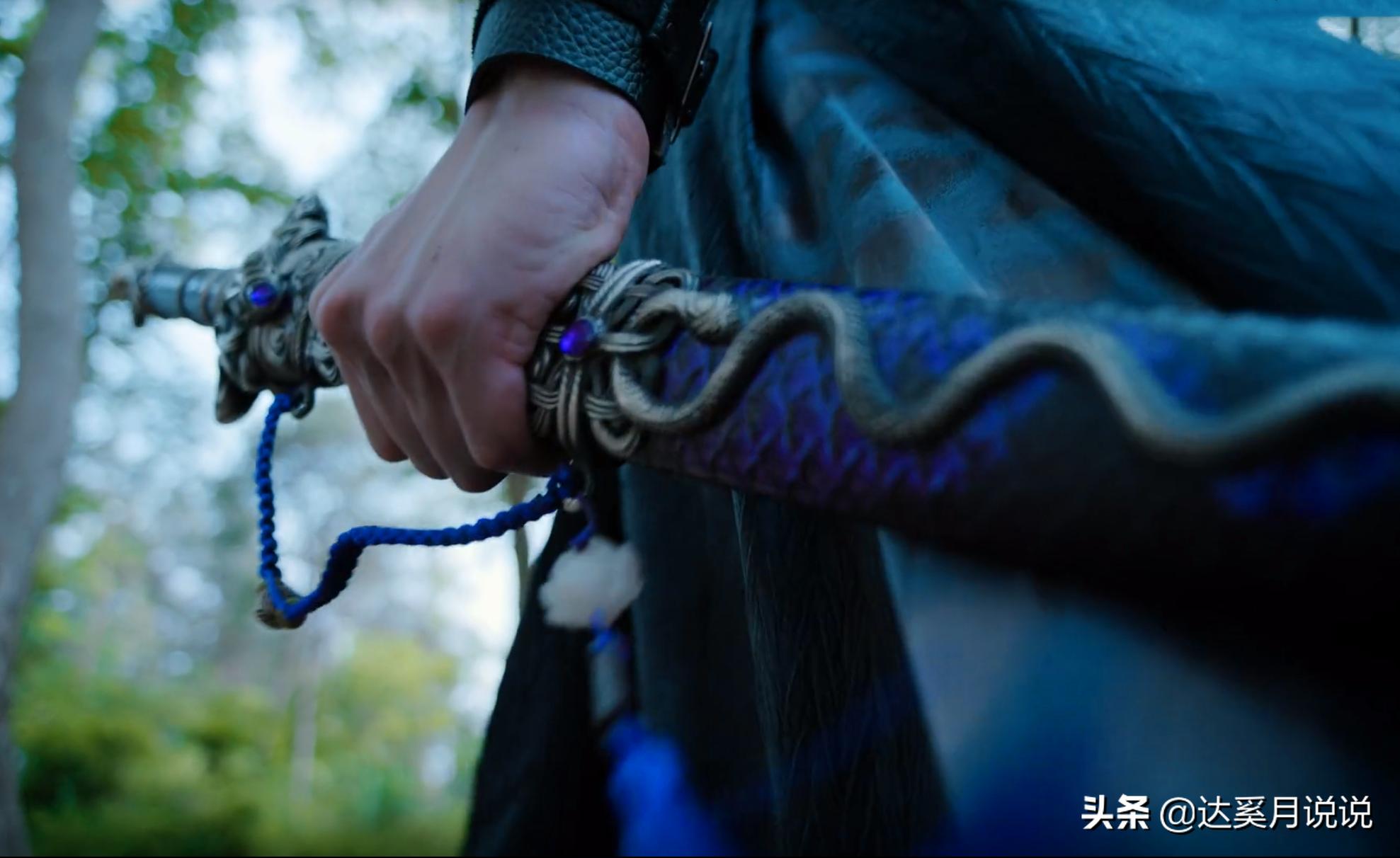 陈情令中什么样的剑才会有灵,陈情令佩剑名称