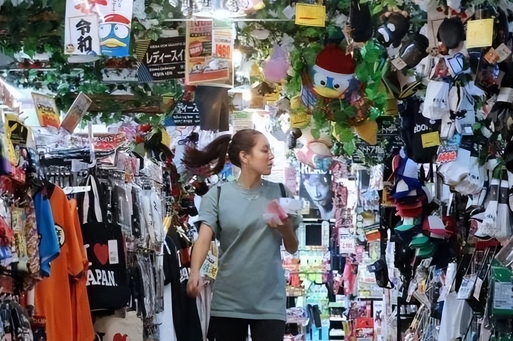 日本折扣店唐吉诃德模式,日本折扣店唐吉诃德