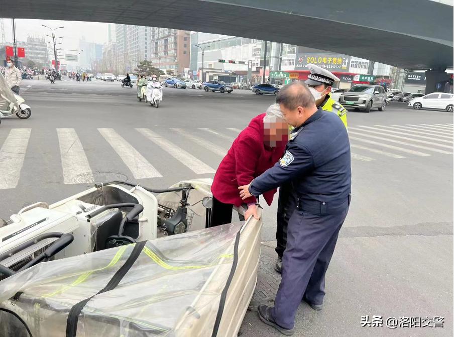 电动三四轮车好消息,哪位车主看到后赶紧过来移车