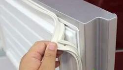 柜门铰链上的螺丝掉了是什么原因,柜门铰链两个螺丝