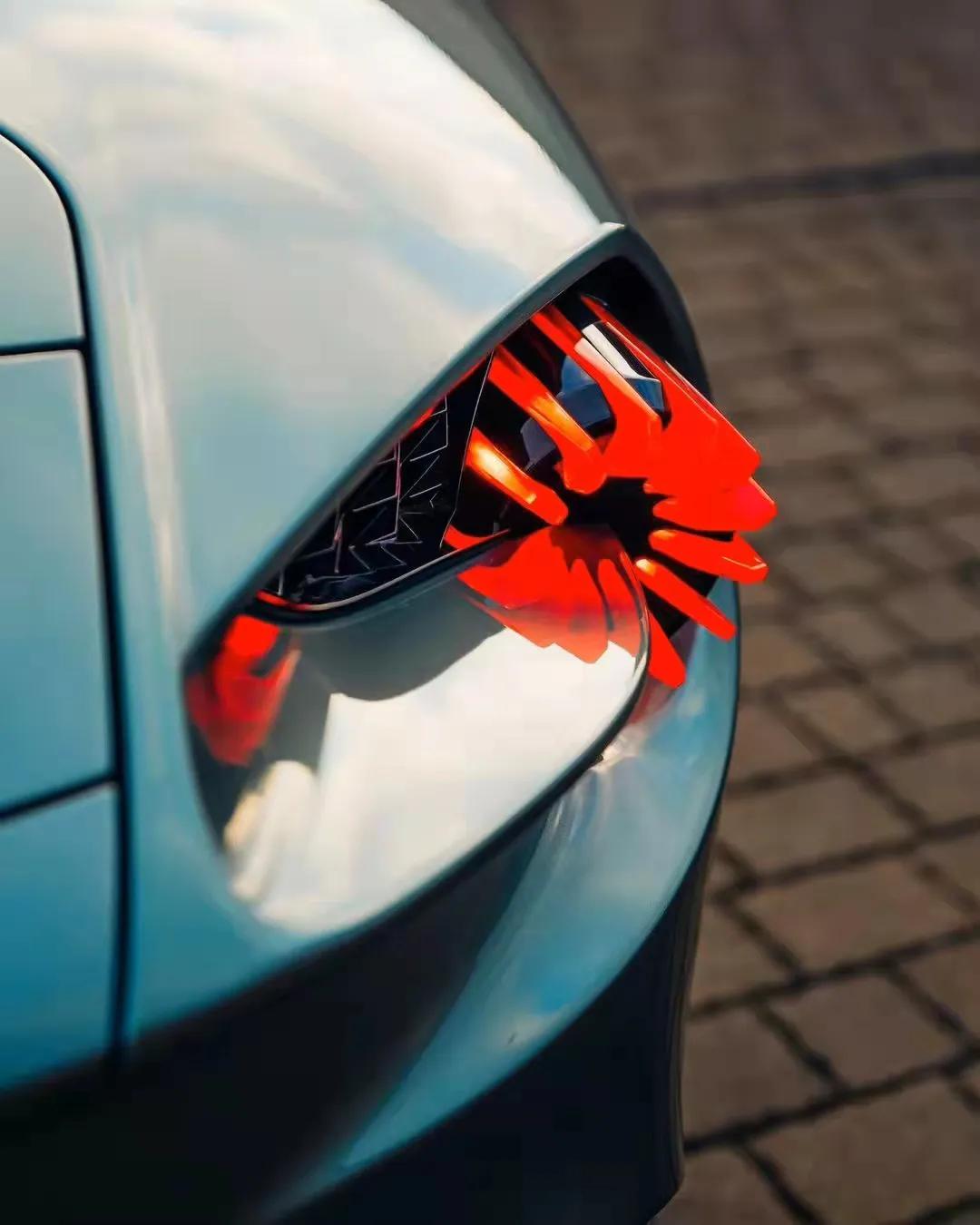 阿斯顿马丁售价30000,阿斯顿马丁全新跑车