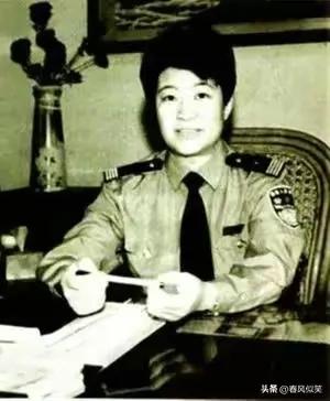 靠“生殖器”风云*场官**的女人们