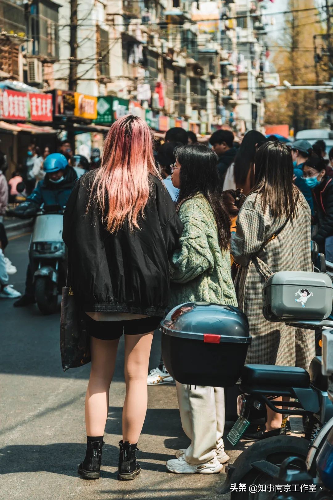 在南京来科巷就三件事：排队、排队、排队！