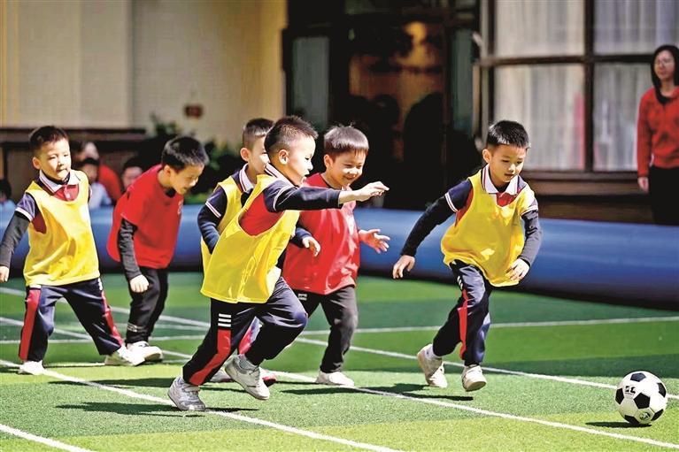 深圳龙华足球培训机构,深圳罗湖儿童足球培训