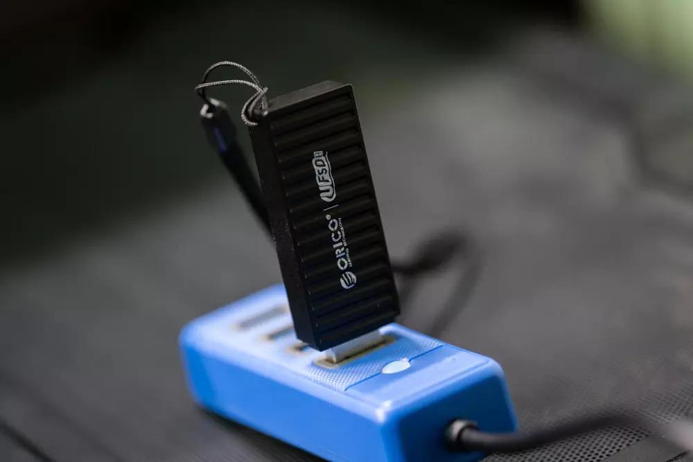 又快又稳又小巧，速度零折扣的ORICOUFSD-J快闪U盘体验