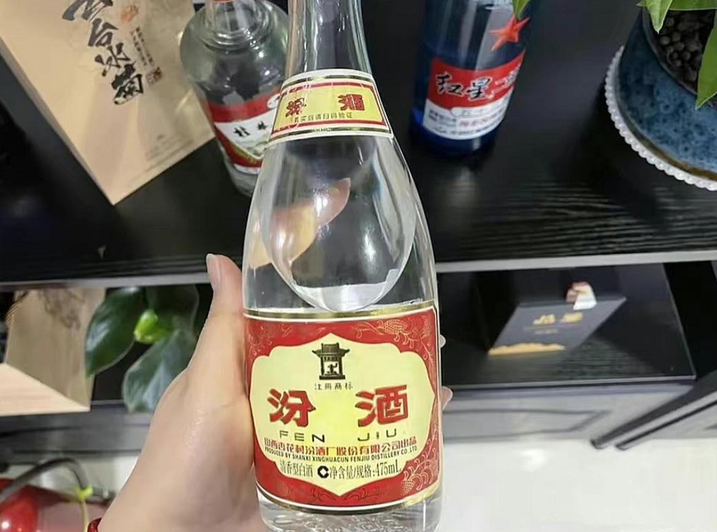 烟酒店老板都喝什么酒,为什么烟酒店老板钟爱这五款酒