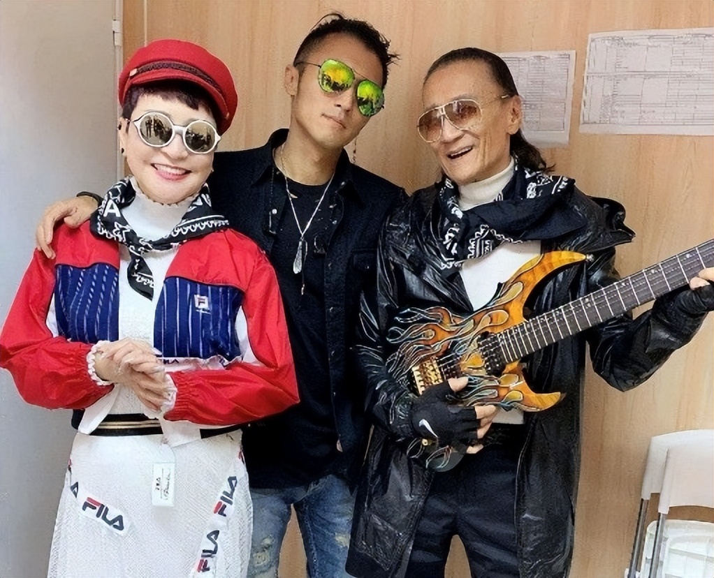 谢贤风流情史：38岁娶台湾第一玉女，43岁娶港姐冠军，69岁爷孙恋