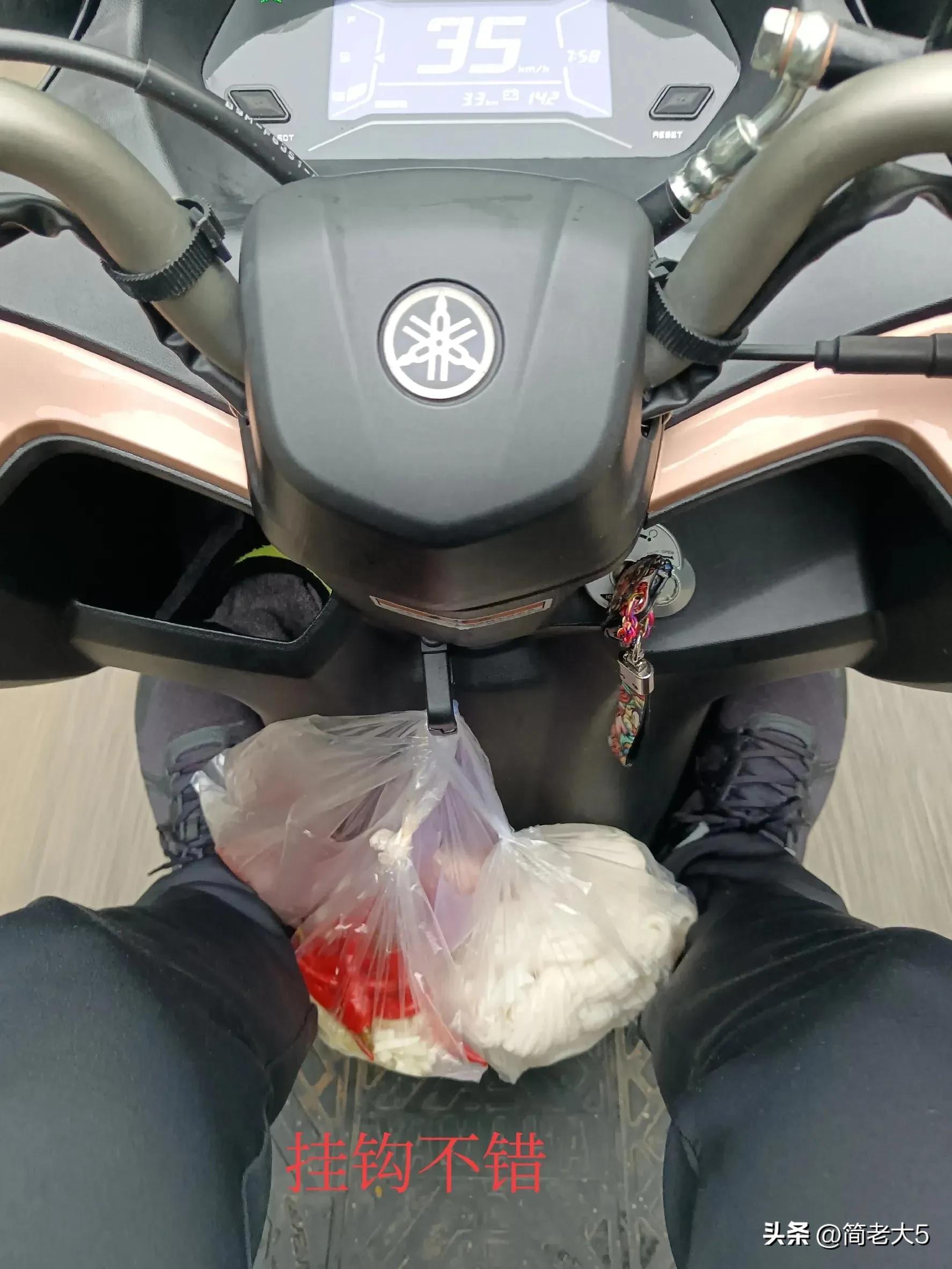 雅马哈巡鹰125送外卖怎么样,铃木uy125和雅马哈巡鹰选哪个好