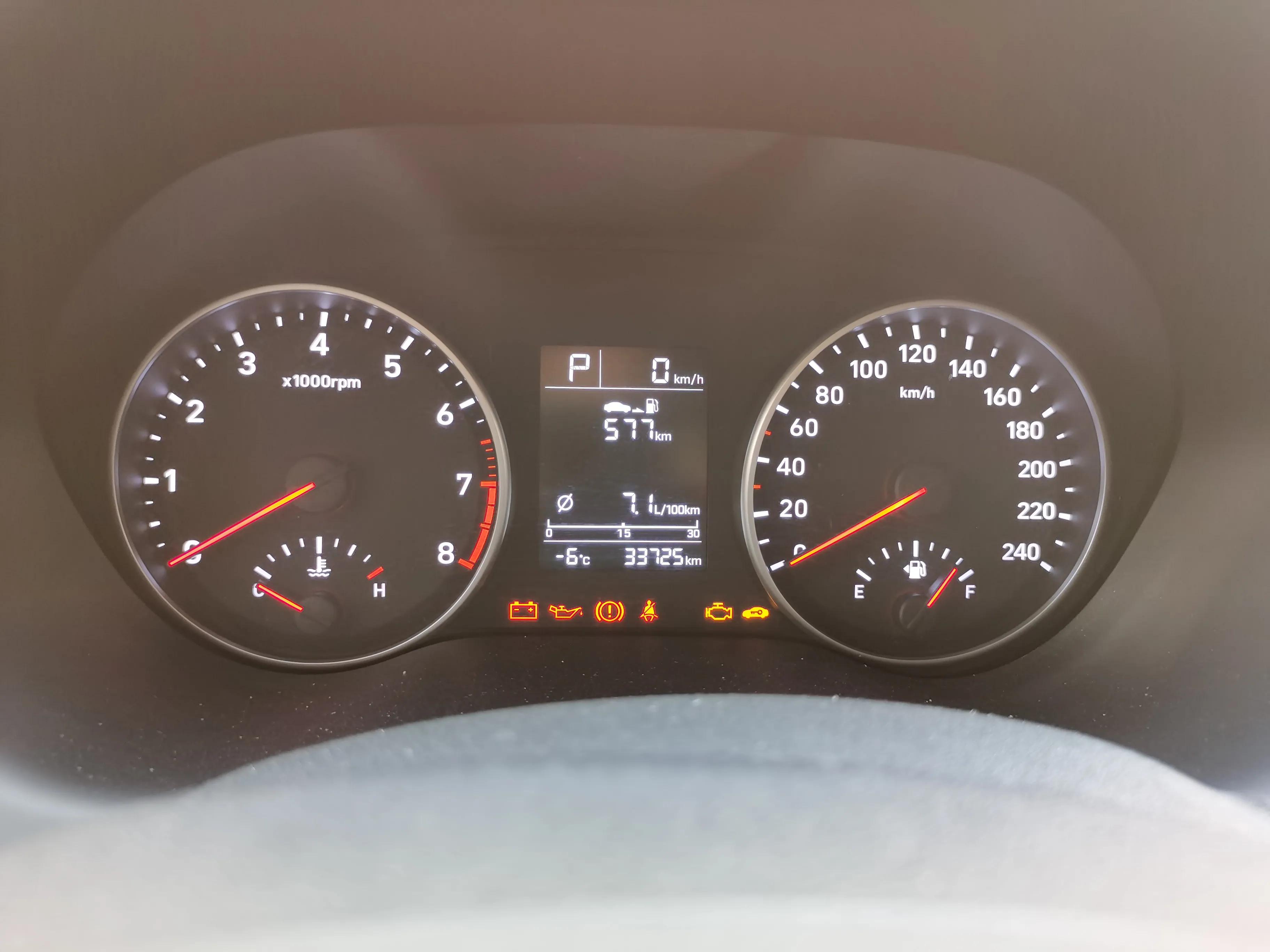 北京现代悦动用车体验,现代悦动新款车主感受