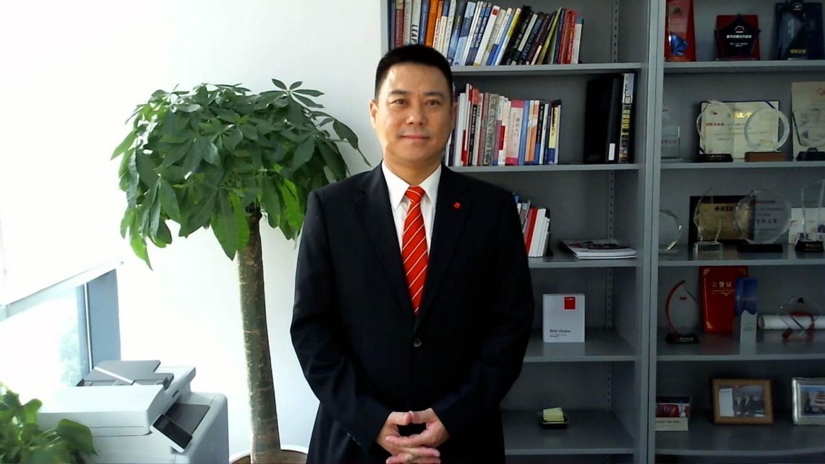 锐科光纤激光切割机,百超光纤激光切割机