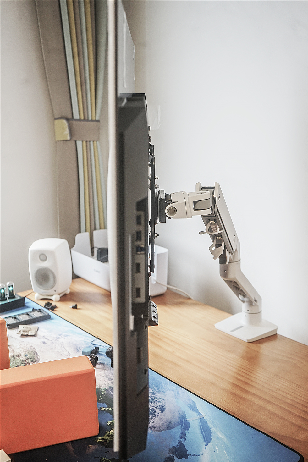 48英寸巨屏OLED电脑显示器——华硕巨擎48OLED入手4个月体验