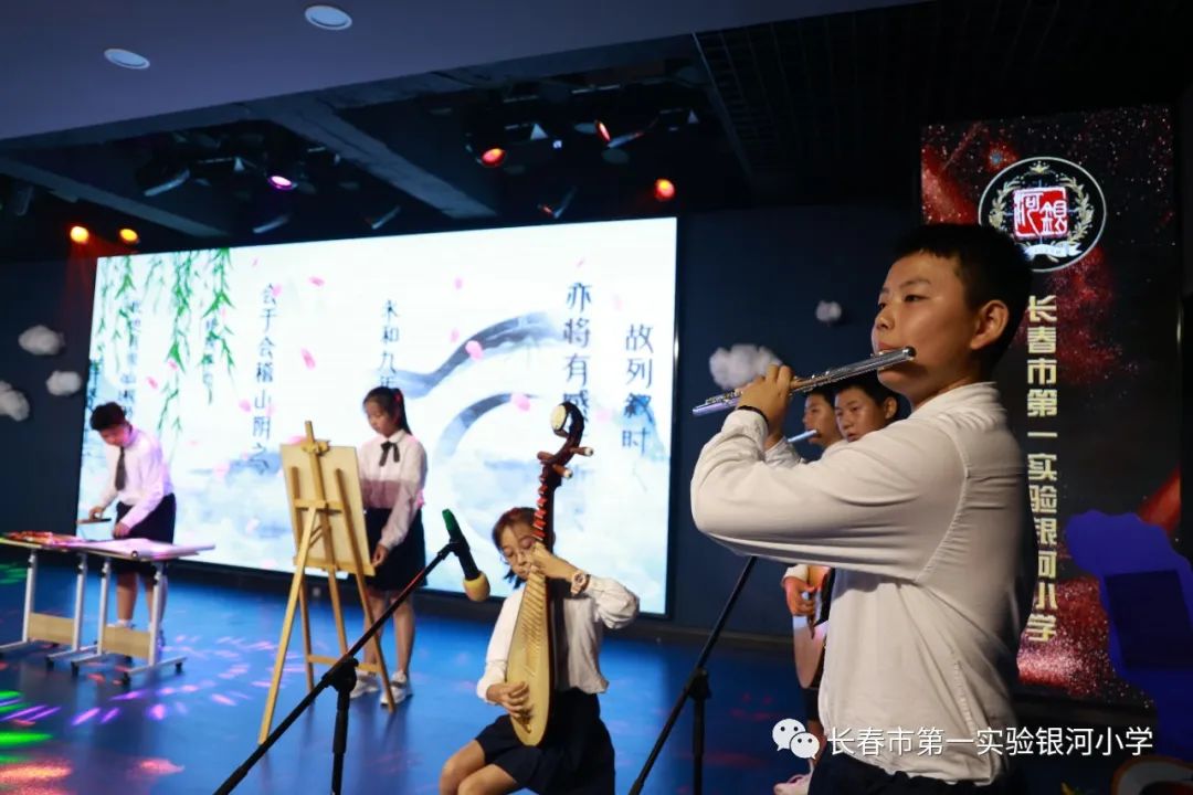 小学毕业典礼的超燃视频,最棒的小学毕业典礼