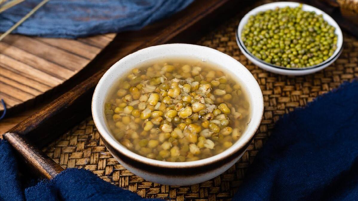 6款巨好喝的夏日糖水,立夏喝什么汤好喝又营养