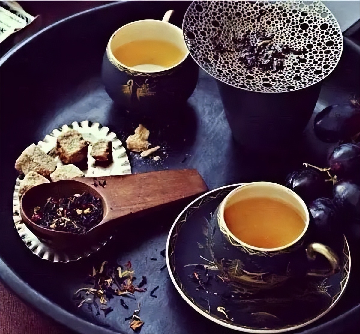 鏂囧湥鑼惰瘽,鏂囪儨鑼惰