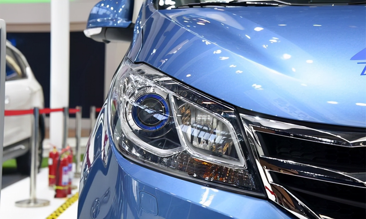 上汽大通跟gl8,gl8和上汽大通