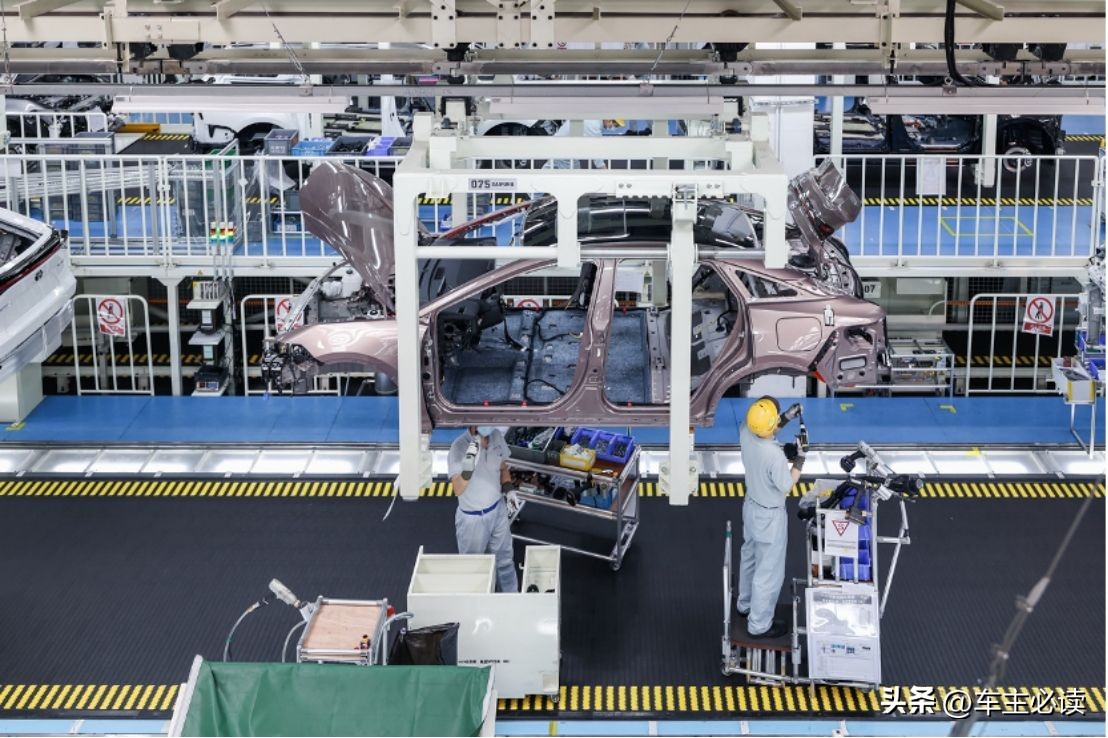 新能源汽车新王炸,丰田新能源车bz3测评