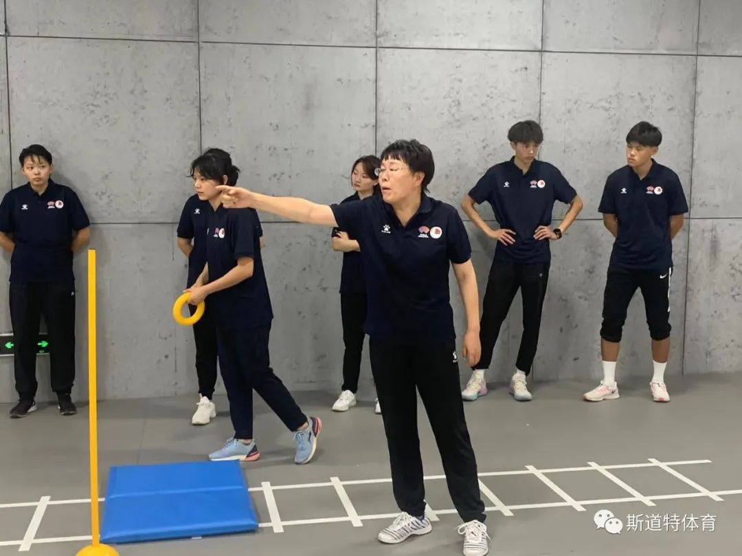 中国田径协会e级教练,中国田径协会教练员在哪里培训