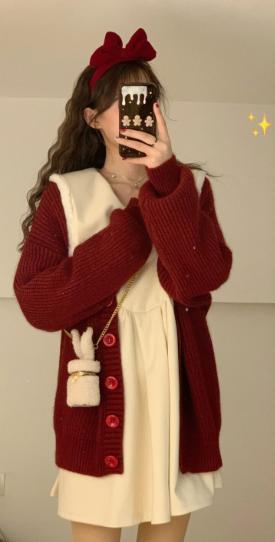 新年穿搭分享多种风格任你选择 (人见人夸的新年穿搭照着穿美到爆)