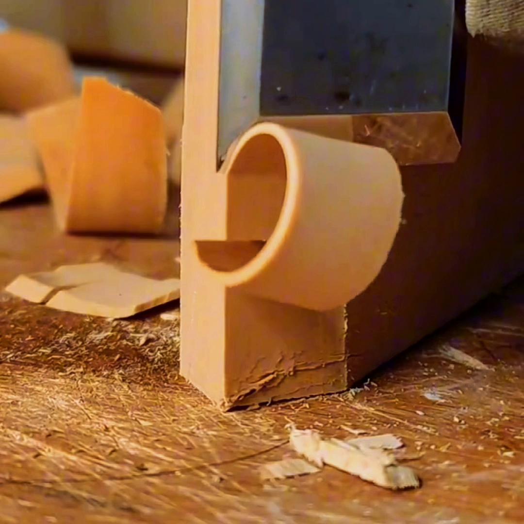 点击下方链接继续阅读,点击链接后继续留在当前页面