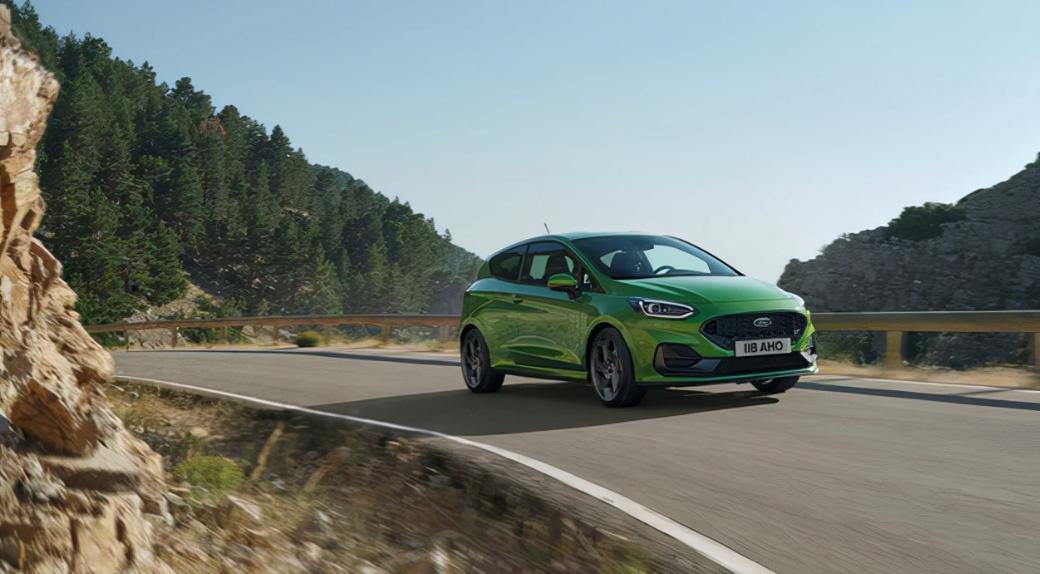 福特嘉年华st小钢炮,2022款福特小钢炮嘉年华