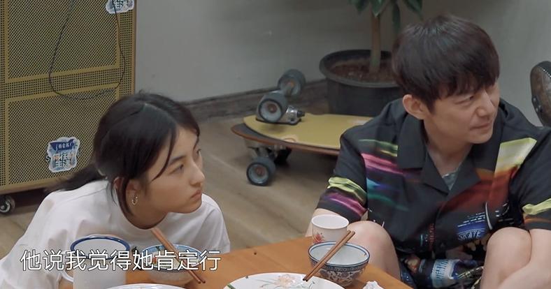 马丽得奖何炅哭了,马丽获奖何炅哭了