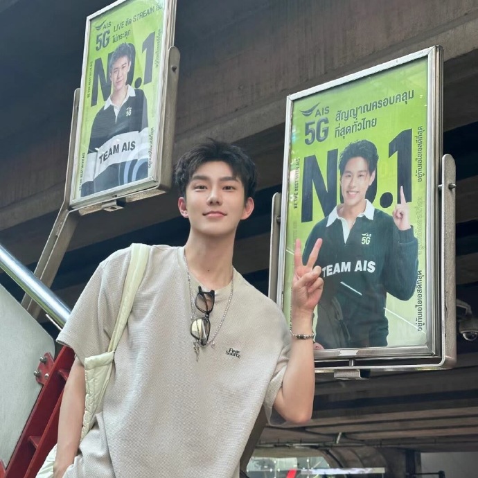 男生头像极简主义有深度,远离世俗的个性男生头像