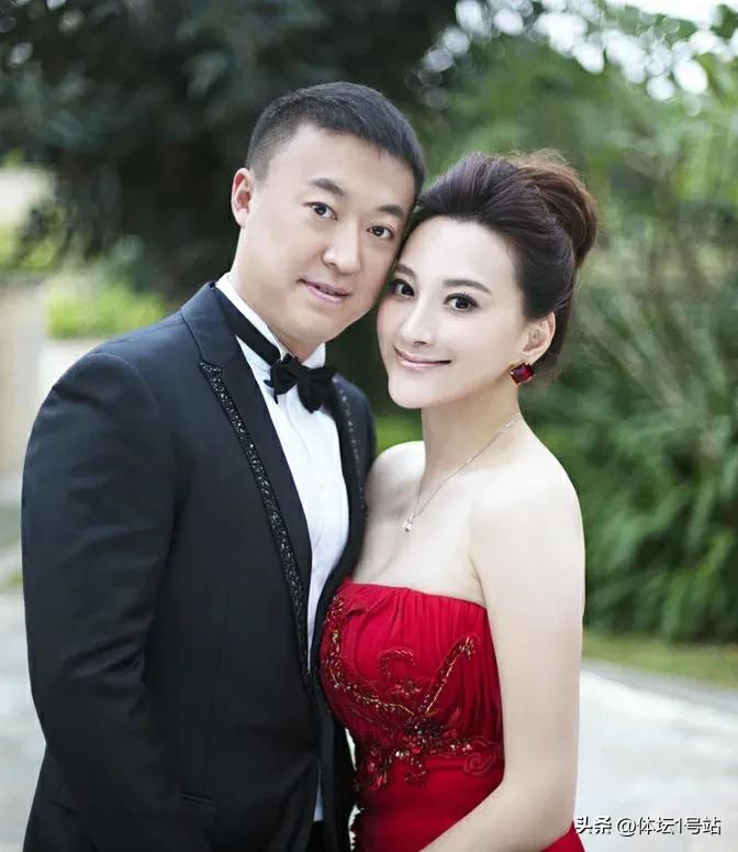 马琳调侃,国乒女团夺冠马琳机智打断陈梦