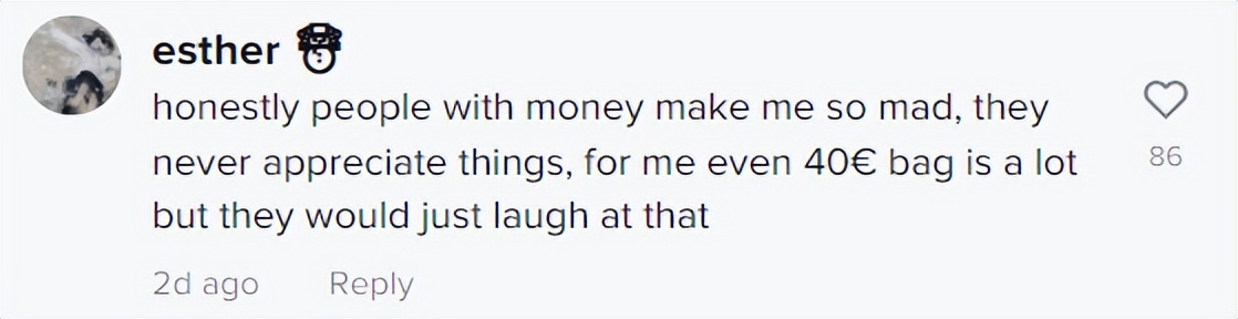 女生晒鞋被爸爸嘲讽原视频,女生晒爸爸买的名牌包