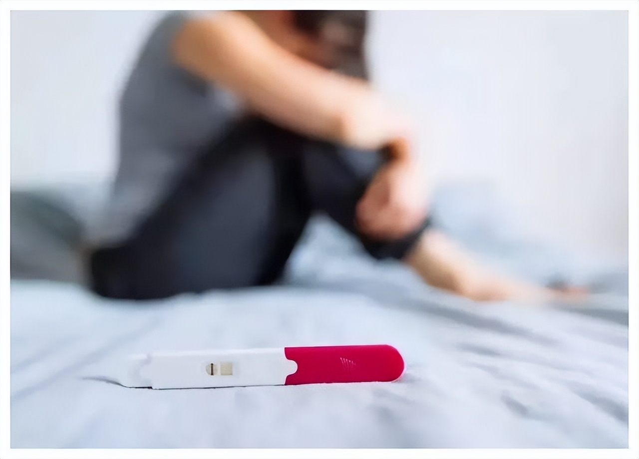 备孕期经常倒立可以吗,备孕倒立还是平躺容易受孕