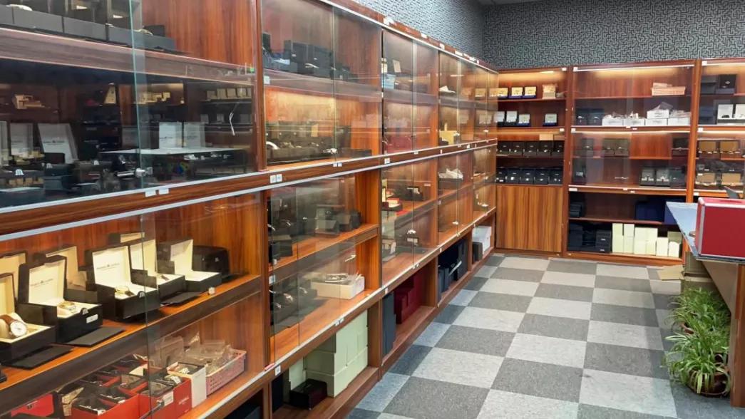 二手奢侈品倒卖如何挣钱的,二手奢侈品靠什么挣钱