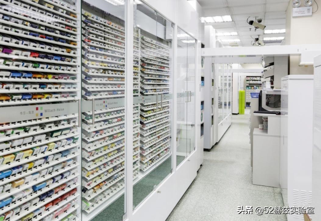 1000万取药机器人,花1000万进口2台取药机器人