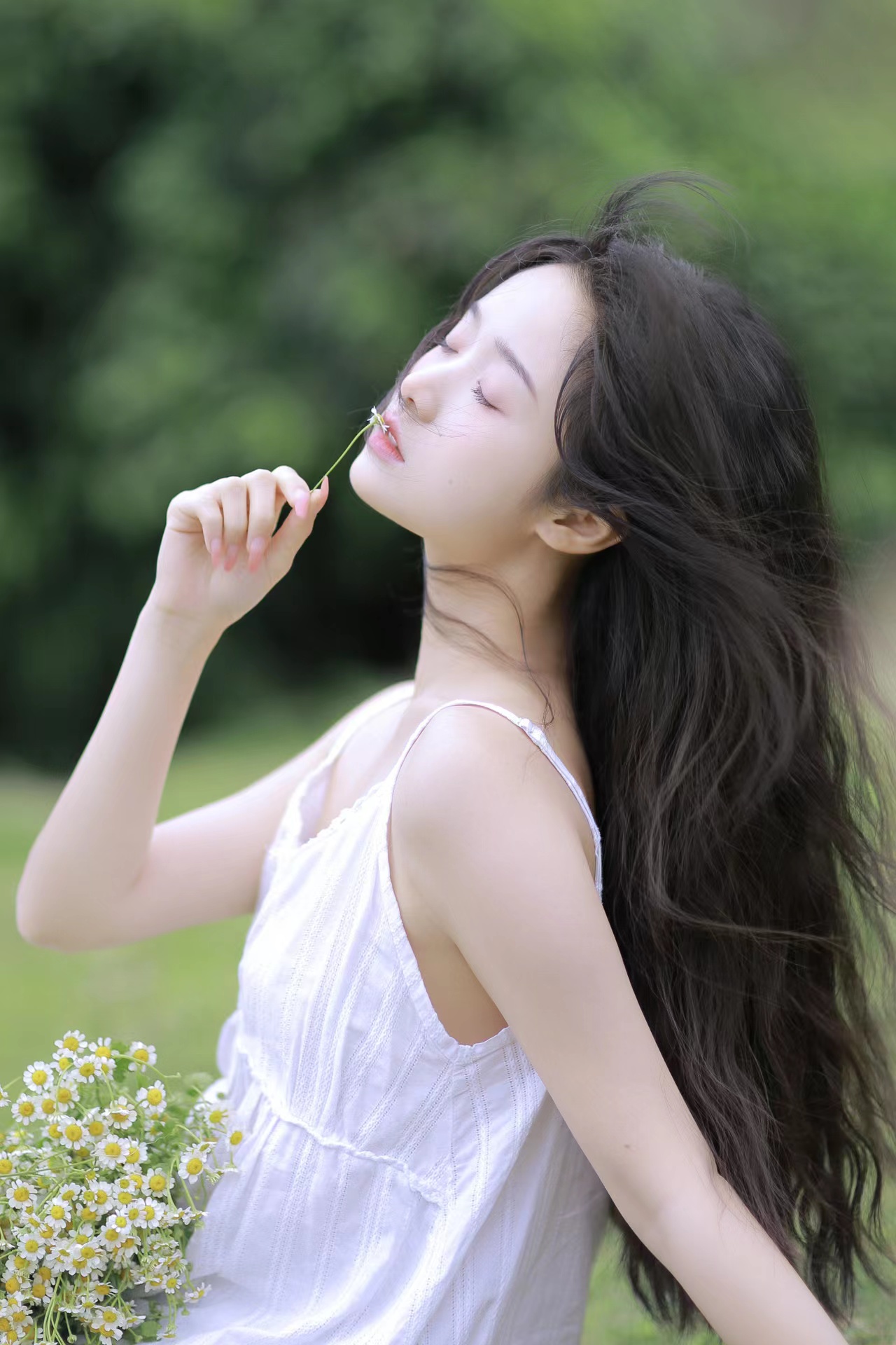 拍照显瘦小窍门,如何让你上镜显瘦有气质