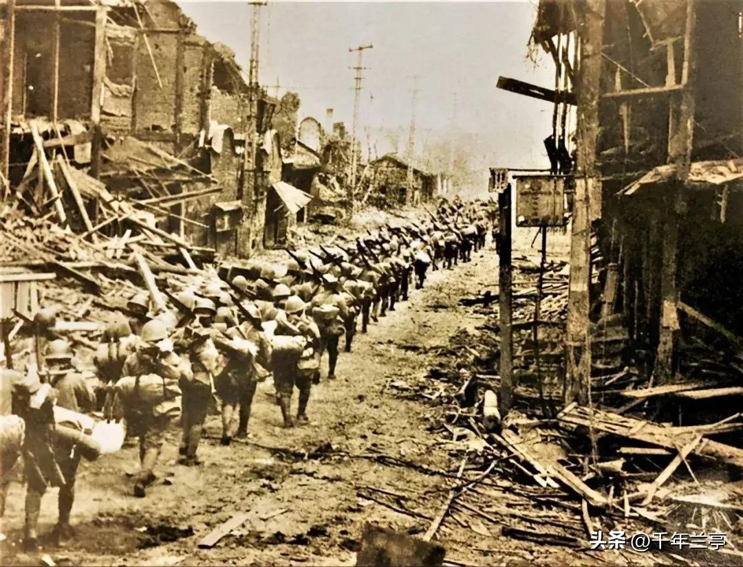 黑鹰坠落活捉的美军,日本陆上自卫队第八师团黑鹰坠落