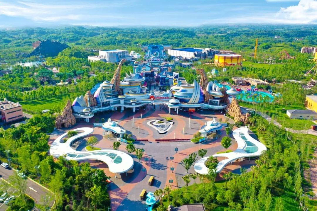 如果你要写自贡，就不要只写自贡