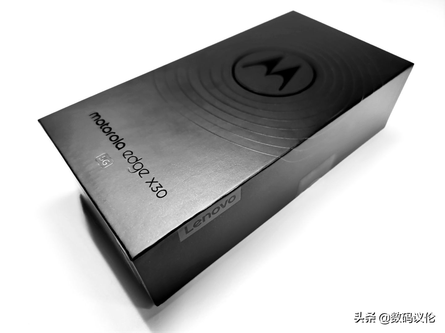摩托罗拉motoedgex30骁龙8,摩托罗拉motoedgex30优缺点