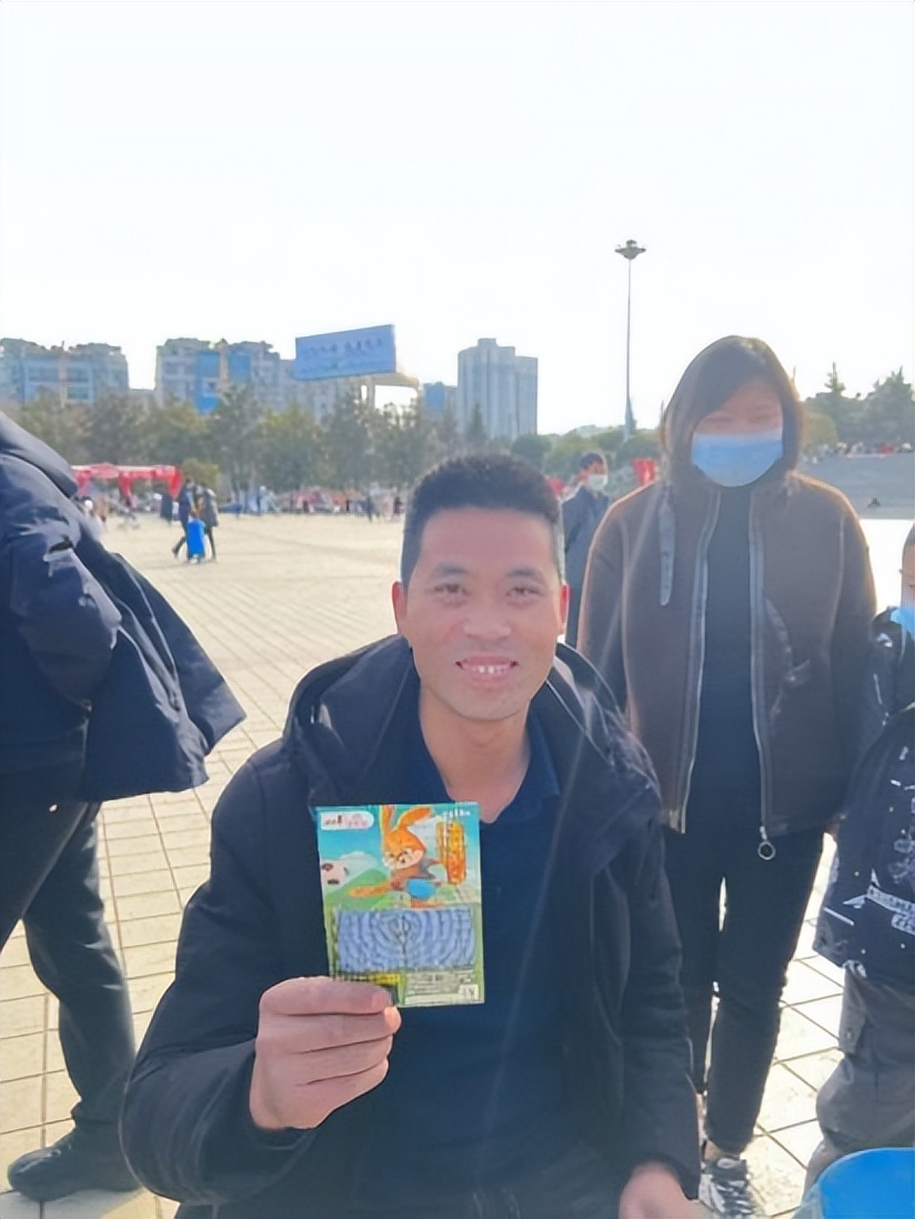 安康黄沟彩票店中奖,安康体育彩票一等奖