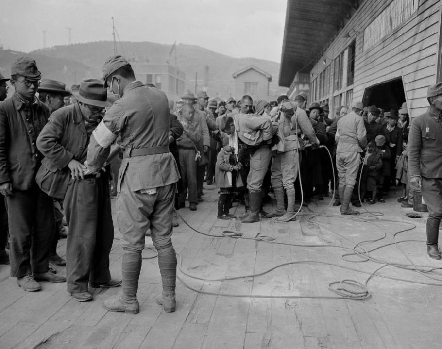 2002年韩日世界杯韩国vs西班牙,韩国人自己评价02年韩国足球事件