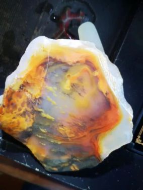 黄龙玉水草花有石纹,黄龙玉水草花与海洋玉髓