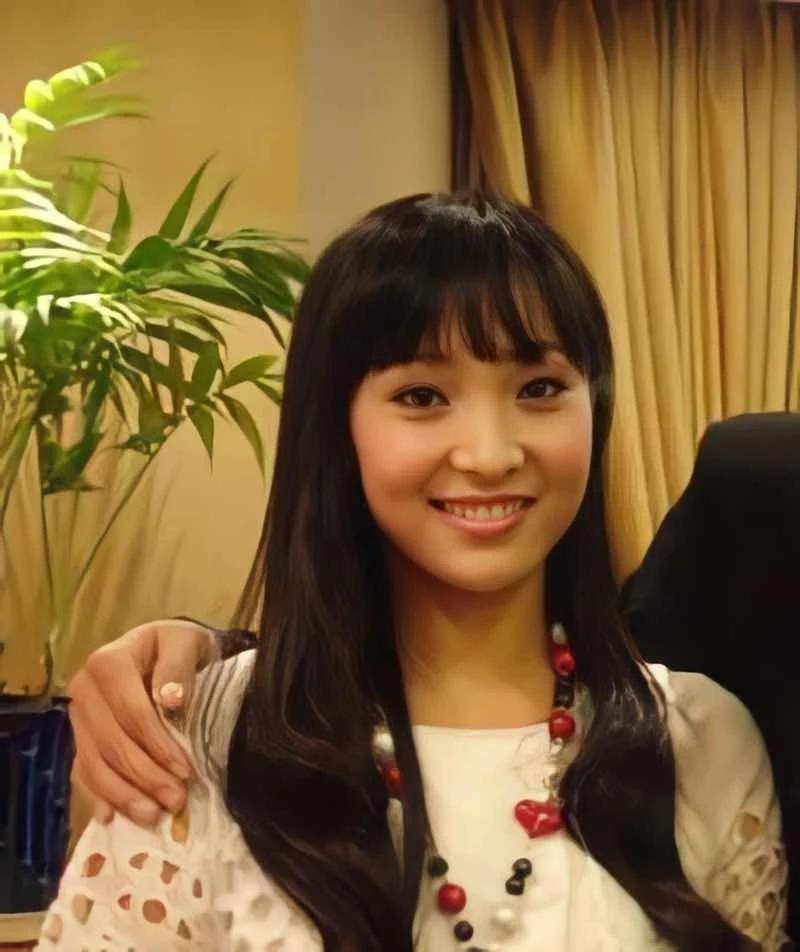 白静是怎么离世的,白静因为什么而死