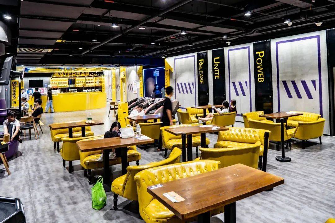 499元蹦床公园,5000平蹦床公园