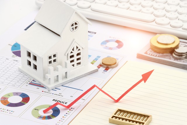 作为职场人，如何在中国房地产企业提高自身就业能力？