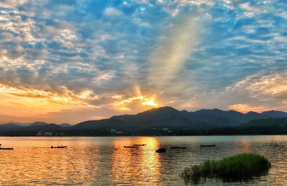 古今中外最著名的十首诗,古今最经典的十首诗