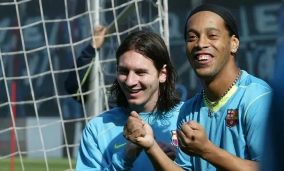 梅西与小罗再相遇痛哭,梅西和小罗之间的友谊