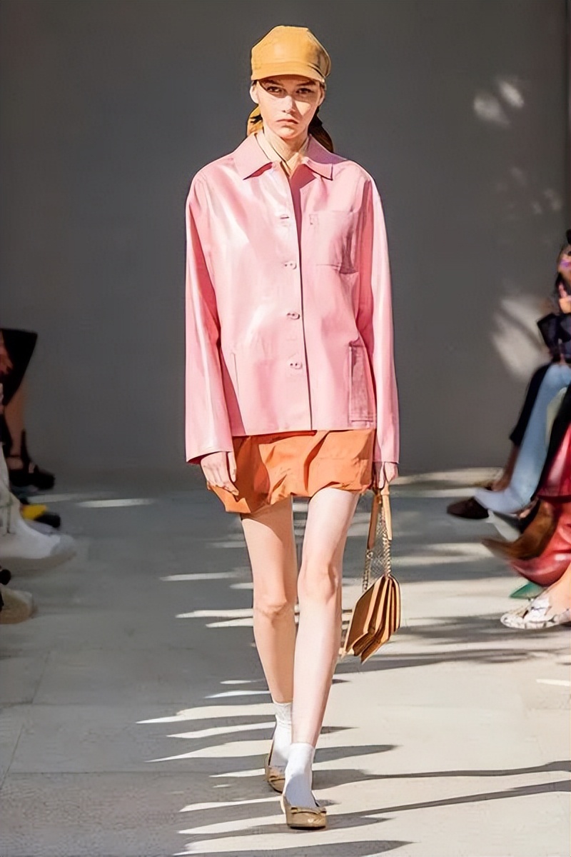 基本款必备鞋子有哪些款式,比较时髦的鞋