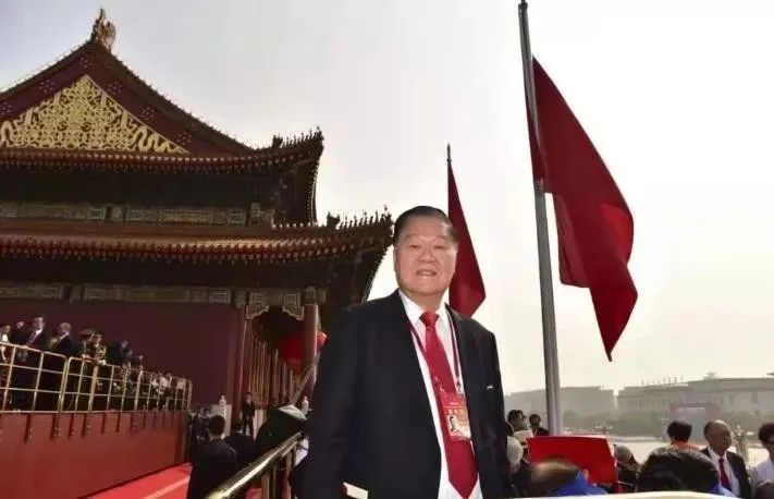 印尼第三富豪的爱国情缘：把你们送到毛主席、周总理身边学习中文