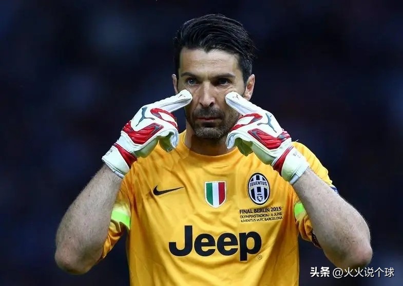 2002年世界杯进8球的是谁,参加5届世界杯的8位球员