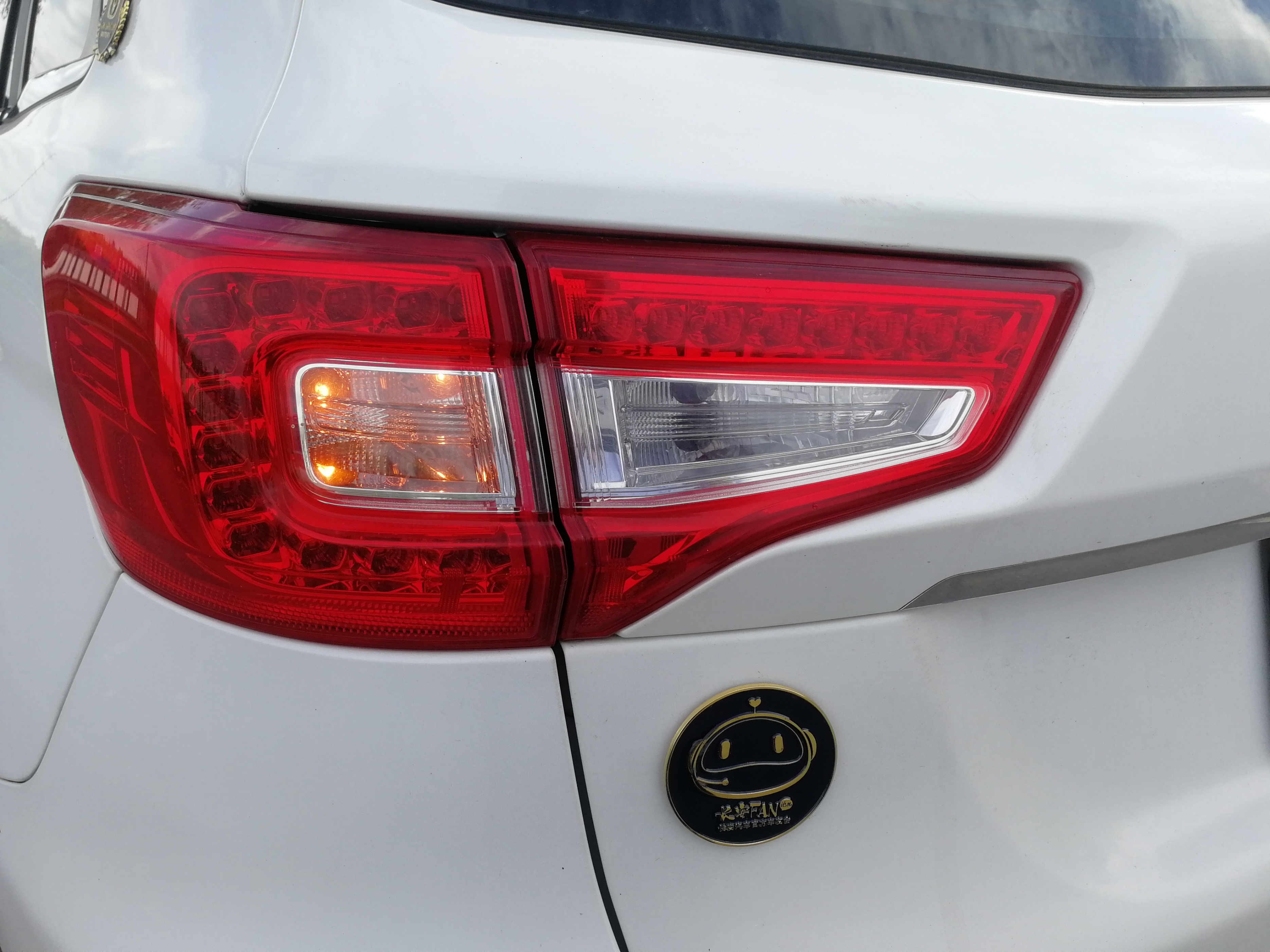 长途自驾前轮胎怎么检查,长途开车前怎么检查轮胎